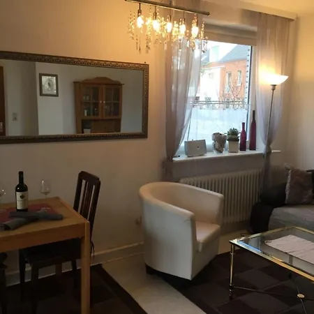 Haus Strandlaeufer 2 Apartamento *
